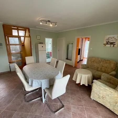 Apartment Gal Apartman *