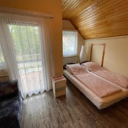 Gal Apartman Apartment Balatonfoldvar